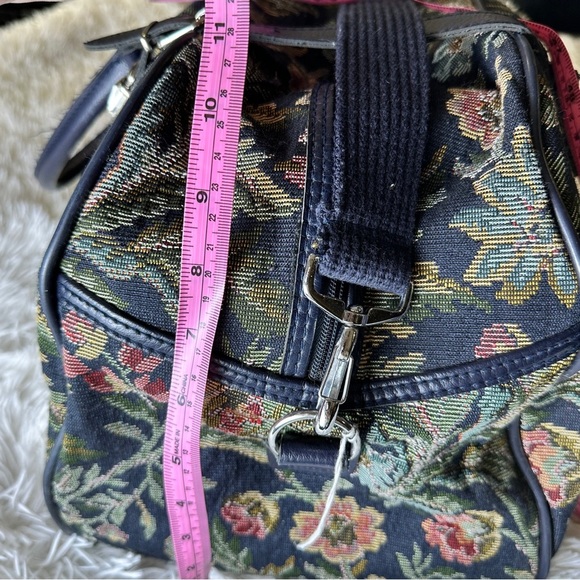 Vintage Jordache Floral Tapestry Duffel Eclectic Grandpa Cottagecore Weekender - Picture 15 of 16